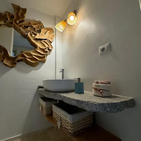 Apartamento Con Vista Mare E Piscina, Costa Smeralda Marinella (Sardinia)