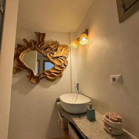 Con Vista Mare E Piscina, Costa Smeralda Marinella (Sardinia)