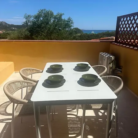 Apartamento Con Vista Mare E Piscina, Costa Smeralda