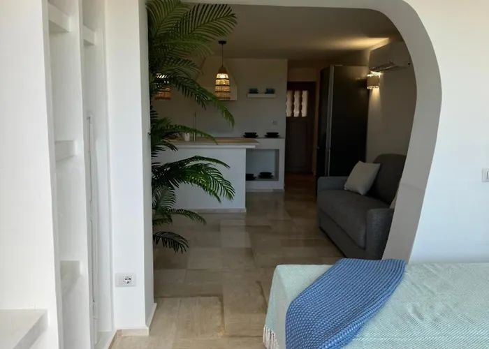 Con Vista Mare E Piscina, Costa Smeralda Daire
