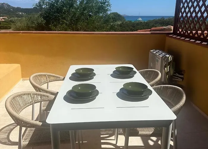 Daire Con Vista Mare E Piscina, Costa Smeralda